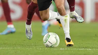 Londra derbisinde erken final heyecanı: Chelsea - Arsenal maçı ne zaman ve hangi kanalda yayınlanacak?