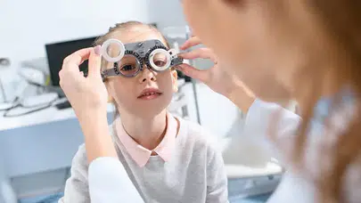 Göz Sağlığı Okul Başarısını Nasıl Etkiliyor ve Aileler Ne Yapmalı?