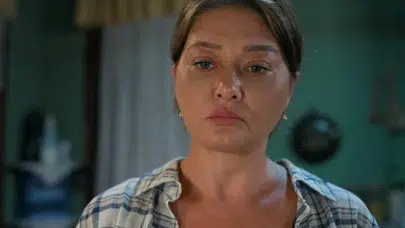 Nurgül Yeşilçay Diziden Ayrılıyor Mu? Yerine Pınar Altuğ Mu Gelecek?