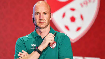 Anthony Taylor Süper Lig'deki Tartışmalı Hakem Kararlarını Değerlendirdi