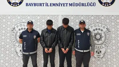 Bayburt'ta göçmen kaçakçılığı operasyonu