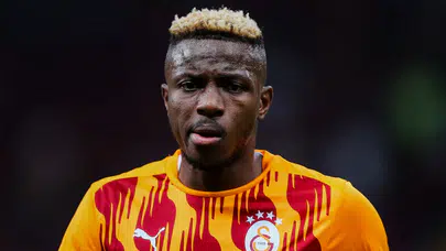 Okan Buruk, Barcelona Maçına Saatler Kala Victor Osimhen Hakkında Ne Karar Aldı?
