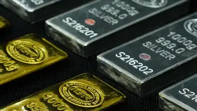 Gümüş fiyatları yeniden 60 doları aştı