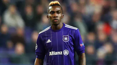 Bursaspor, Henry Onyekuru ile transfer görüşmelerine başladı mı ?