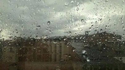 İstanbul’da Cumartesi Günü Yağışların Şiddetleneceği Uyarısı Neden Önemli ?