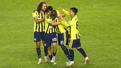 Fenerbahçe dostluk maçında Turan Tovuz'u mağlup etti
