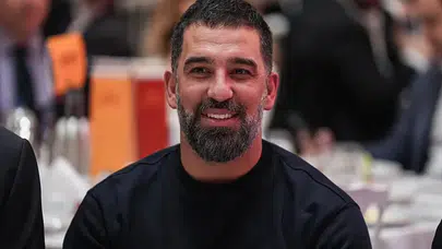 Arda Turan TFF'nin Teklifine Cevap Verdi mi? A Milli Takım'ın Başına Geçmeyi Düşünüyor mu?