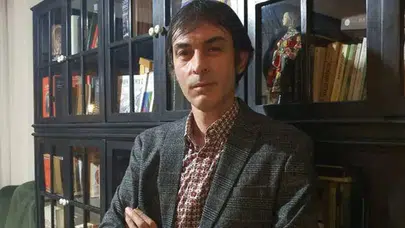 Bahadır Özgür Kimdir ve Nerede Yazıyor? Gözaltına Alınma Gelişmeleri Neler?