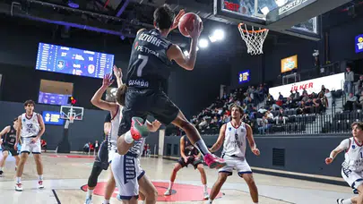 Ülker Basketbol Gençler Ligi Erkekler Kategorisinde Birinci Pencere Tamamlandı