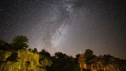 Draconid meteor yağmuru ne zaman gerçekleşecek ve gökyüzünde nasıl bir görsel şölen sunacak ?