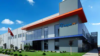 Kalyon PV entegre üretim yapısıyla güneş enerjisi sektöründe öne çıkıyor