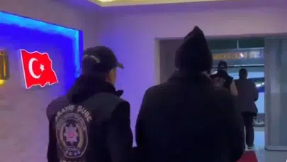 İzmir'de 9 Yıldır Aranan Eski Eşler Operasyonla Yakalandı
