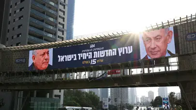 İsrail'de Netanyahu'ya Şok Seçim Darbesi: Rakibi Farkı Açtı