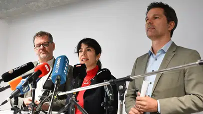 Berlin'de Tarihi Koalisyon Hazırlığı Başladı