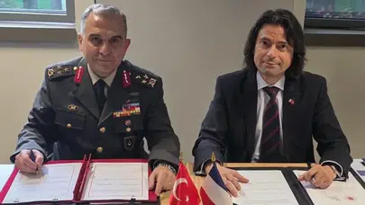 Türkiye ile Fransa arasında savunma iş birliği yol haritası imzalandı