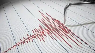 Denizli'de 3.9 büyüklüğünde deprem : Peş peşe 6 artçı meydana geldi
