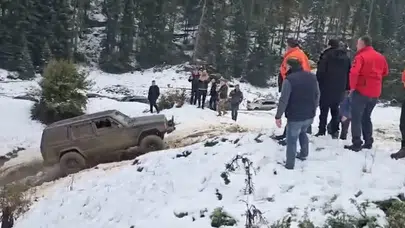 Düzce'de Off-Road Tutkunlarının Sonbahar Turu Kar Safarisine Dönüştü