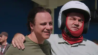 Efsane Pilot Felipe Massa Görme Engelli Hayranıyla Pistte
