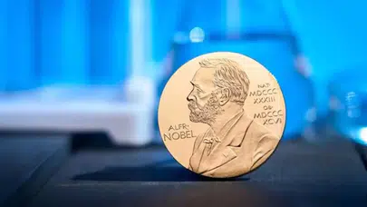2026 Nobel Ekonomi Ödülü Robert E. Hall ve Michael Woodford'un Oldu