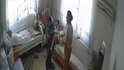 İzmir'de 68 Yıllık Hayat Arkadaşını Görünce Ayağa Kalktı