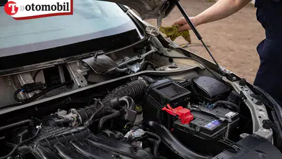 Otomobillerde Yağ Çubuğu Neden Kaldırılıyor? Kontrol Artık Ekranlara Taşınıyor