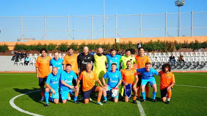 Başakşehir veteranları Zenit'i mağlup etti: Dostluk kazandı
