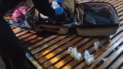 Yolcu Otobüsünde 15 Bin Adet Uyuşturucu Hap Ele Geçirildi