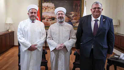 Safi Arpaguş'tan KKTC'de din hizmetleri teması