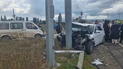 Çorum'un Alaca İlçesinde Trafik Kazası: 6 Kişi Yaralandı