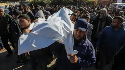 Son 24 Saatte İsrail Saldırıları Sonucu 27 Filistinli Hayatını Kaybetti