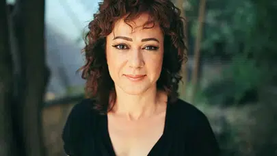 Kuruluş Orhan dizisinde Malhun Hatun karakterine hayat veren Bennu Yıldırımlar kimdir?