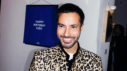 Azad Yılmaz Kimdir? Sosyal Medyada Gündem Olan İsim Hakkında Bilinmesi Gerekenler