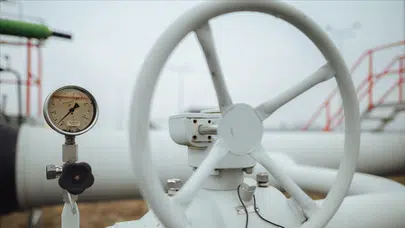 Rusya'nın Petrol ve Doğalgaz Gelirlerinde Neden Bu Kadar Büyük Bir Düşüş Yaşandı?