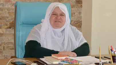 Eskişehir Mihalgazi’nin Kadın Belediye Başkanı Zeynep Güneş Kimdir?