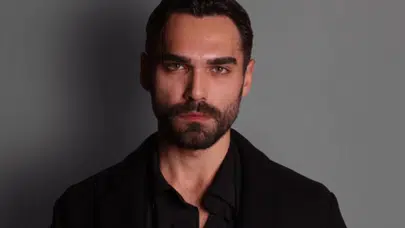 Yeraltı dizisinin Adnan'ı Sunay Kurtuluş kimdir, kaç yaşında ve nereli? Evli mi, sevgilisi var mı?