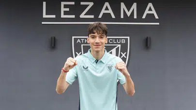 Efe Korkut kimdir, Tayfun Korkut'un neyi oluyor? Hangi milli takımı tercih etti?