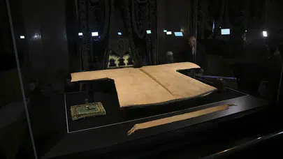 Hırka-i Şerif Ziyarete Ne Zaman Açılacak ve Hangi Detaylar Belli Oldu?