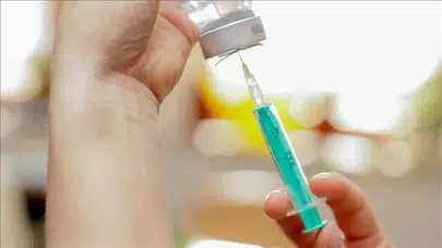 Diyanete göre oruçluyken serum ve iğne yaptırmak orucu bozar mı?