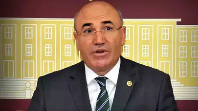 Mahmut Tanal kimdir, kaç yaşında, nereli ve hangi partiden?