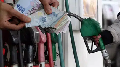Akaryakıta Çifte Zam Geldi mi? Motorin Fiyatı 80 Lirayı Aştı