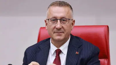 Adapazarı Belediye Başkanı Mutlu Işıksu kimdir, kaç yaşında ve nereli? Hangi partiden ve neden istifa etti?