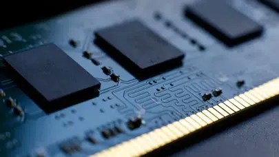 DDR5 bellek fiyatları düşüş göstermeye başladı, Google'ın TurboQuant teknolojisinin etkisi nedir?