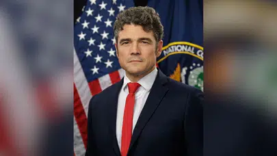 Joe Kent kimdir ve Ulusal Terörle Mücadele Merkezi'nden neden istifa etti?