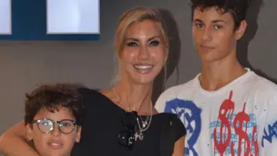 Çağla Şikel’in Oğlu Kuzey Altuğ Kimdir ve Kaç Yaşındadır?