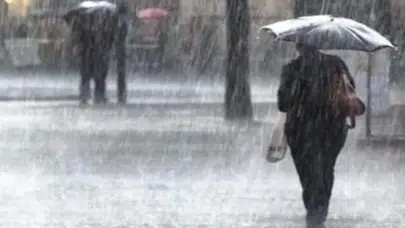 Şanlıurfa'da Sağanak Yağış Nedeniyle Hangi İlçelerde Eğitime Ara Verildi?