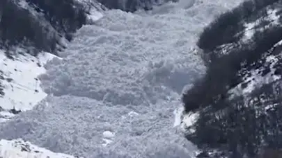 Şırnak'ta Çığ Düştü