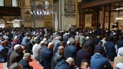 İstanbul'da Ramazan Bayramı Cuma Namazı Saati Ne Zaman Olacak?