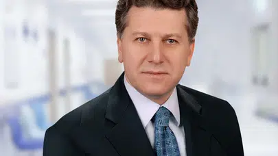 Prof. Dr. Uğur Türe kimdir, kaç yaşında ve nereli? Uzmanlık alanı nedir?