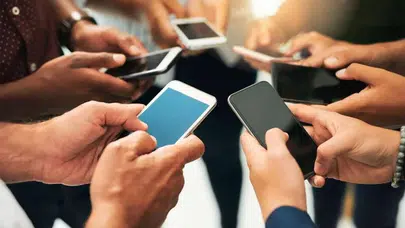 Xiaomi Yeni Uygun Fiyatlı Oyuncu Monitörü Redmi G27Q'yu Duyurdu