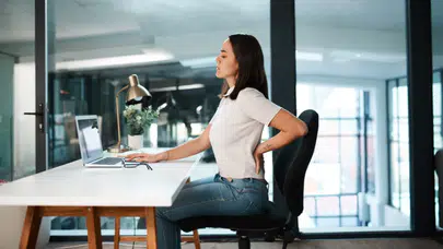 Sırt ağrısını görmezden gelmek ne kadar tehlikeli olabilir?